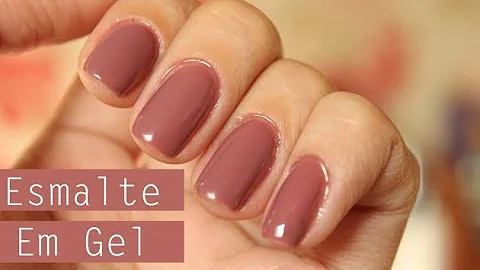 Qual a diferença do esmalte em gel para o esmalte normal?