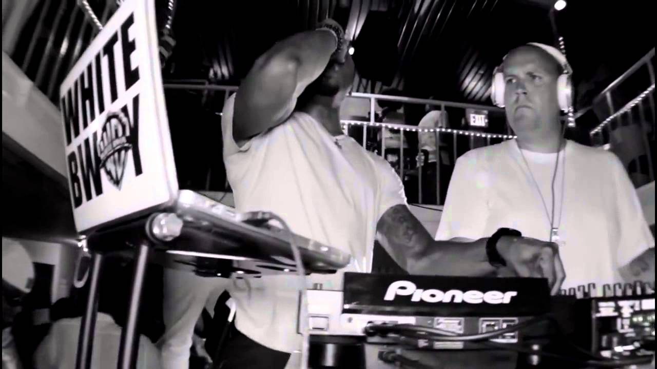 Soca Sweetness - THE BUZZ To The MAXX Boatride ft  Maximus Dan