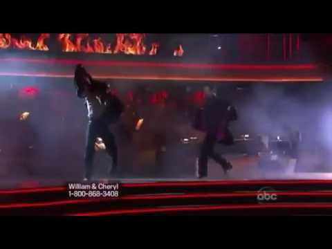 William Levy dançando tango de Gardel