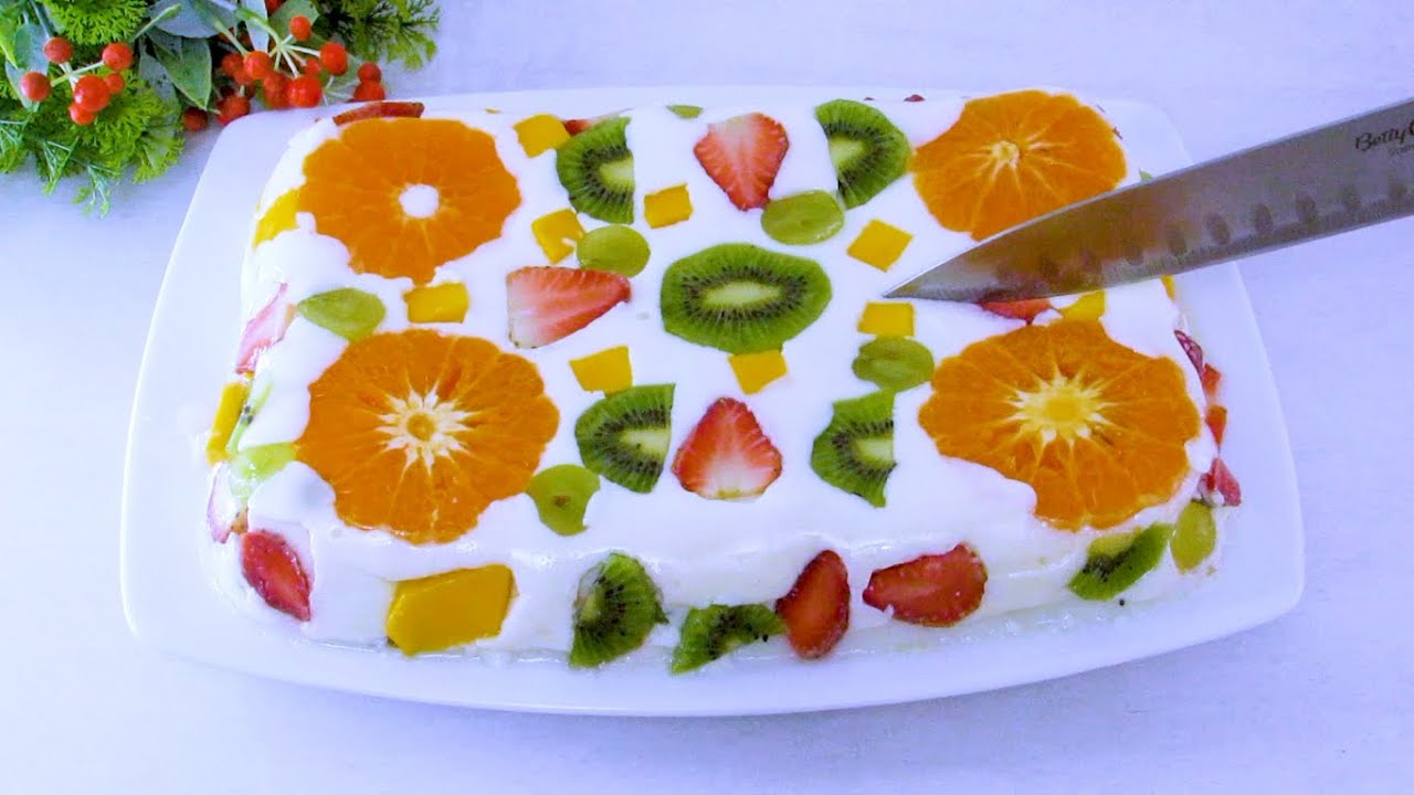 POSTRE DE LECHE Y FRUTAS PASTEL FÁCIL Y MUY POPULAR / MILK AND FRUITS DESSERT/ VERY POPULAR DESSERT.