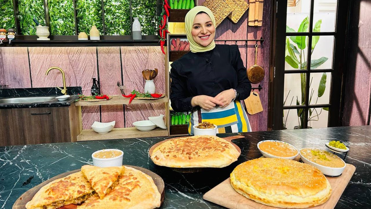 طريقة عمل فطيرة البرجر - صوص البيج تيستي - البصل المكرمل | سنة أولى طبخ مع الشيف آلاء الجبالي