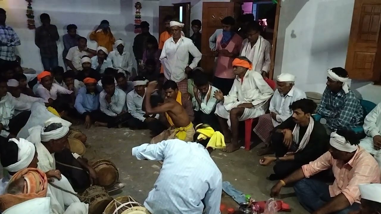 जय आदिवासी जय जोहार ग्राम घेगाव,तहसील वरला, जिला बड़वानी हमारे यहां गायना था दुर -दुर से लोग आये थे🌾