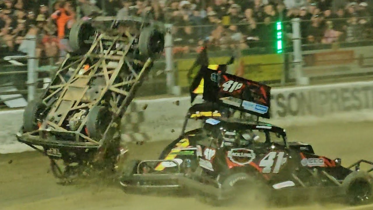 Superstock Teams Championship - Qualifying - 7/2/25 - Robertson Prestige International Speedway.