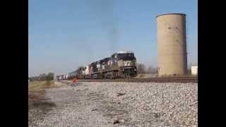 NS C40-8W with an RS3L