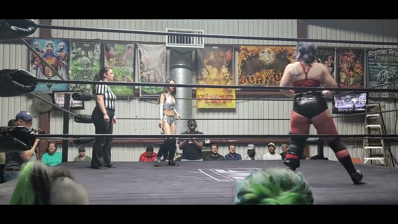 PWF ASCENSION EMMY CAMACHO VS ANARKID ASH