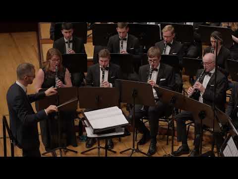 Blasorchester Stadtmusik Luzern: La Danse des Titans Masqués by Théo Schmitt