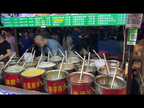 Amazing Street Food Tour in Chinese Night Market
