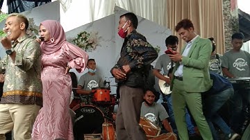 pesta panen || mutiara ayu lestari DMD||new omega live panggung