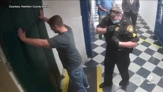 Hamilton county sheriff deputy charged with misdemeanor assault.