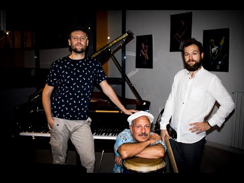 MONTUNO PICANTE live Radio Città del Capo