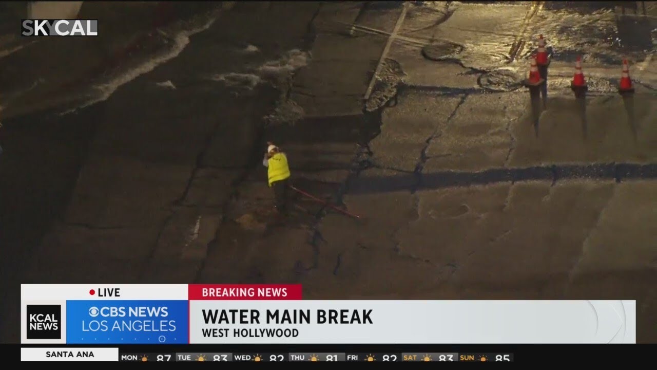 Water main breaks in West Hollywood - YouTube
