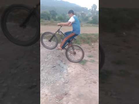 cycle rider stunt💪 #viral #mtbrider #ytshorts #shortsfeed #cyclestunt