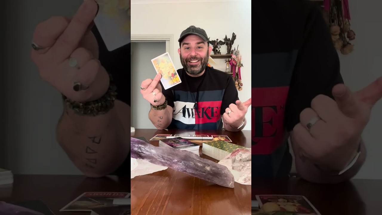 This Wanna Be Spiritualist Is Very Threatened By An Earth Angel! 🔮🕯️That Will Be Their Downfall! 🪶👁️