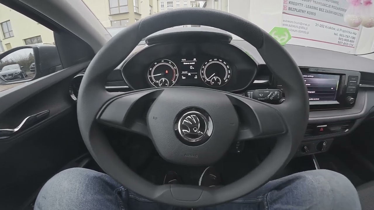 Skoda Fabia IV (2021 г. - настоящее время) - Как включить или отключить программу мониторинга дор...