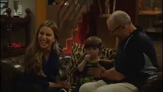 Sofia Vergara Modern Family Bloopers