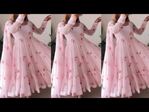 कम कपड़े में बनाये घेरदार गाउन Designer Anarkali Long Gown Cutting in Hindi  👗👌 Designer Long Gown - YouTube