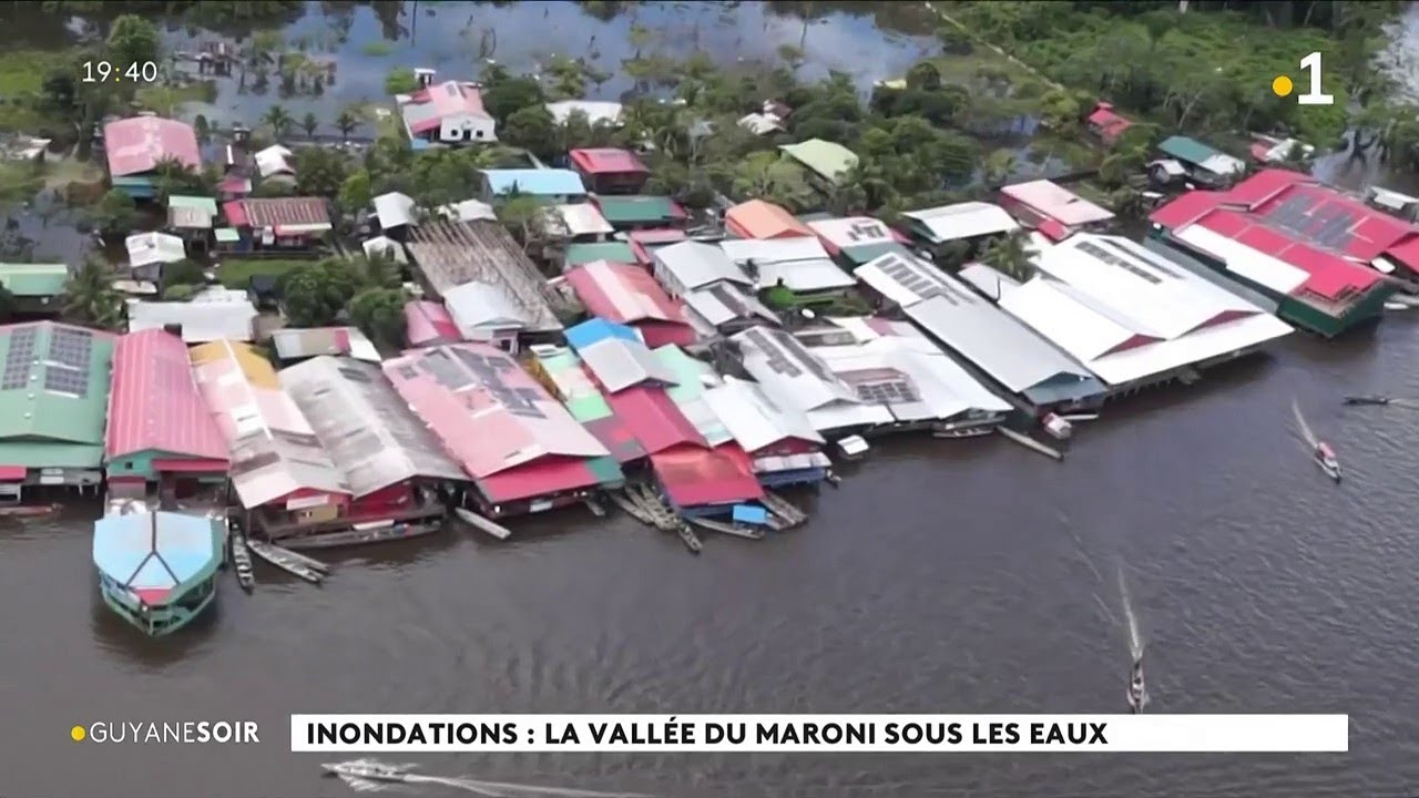 Inondations : la vallée du Maroni sous les eaux