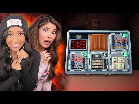 Defusing a BOMB with Gloom is INTENSE!!