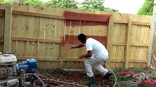 How to Painting a Wood Fence Step by Step