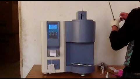 DRK208B Step9 Clean/Description of cleaning melt flow rate tester