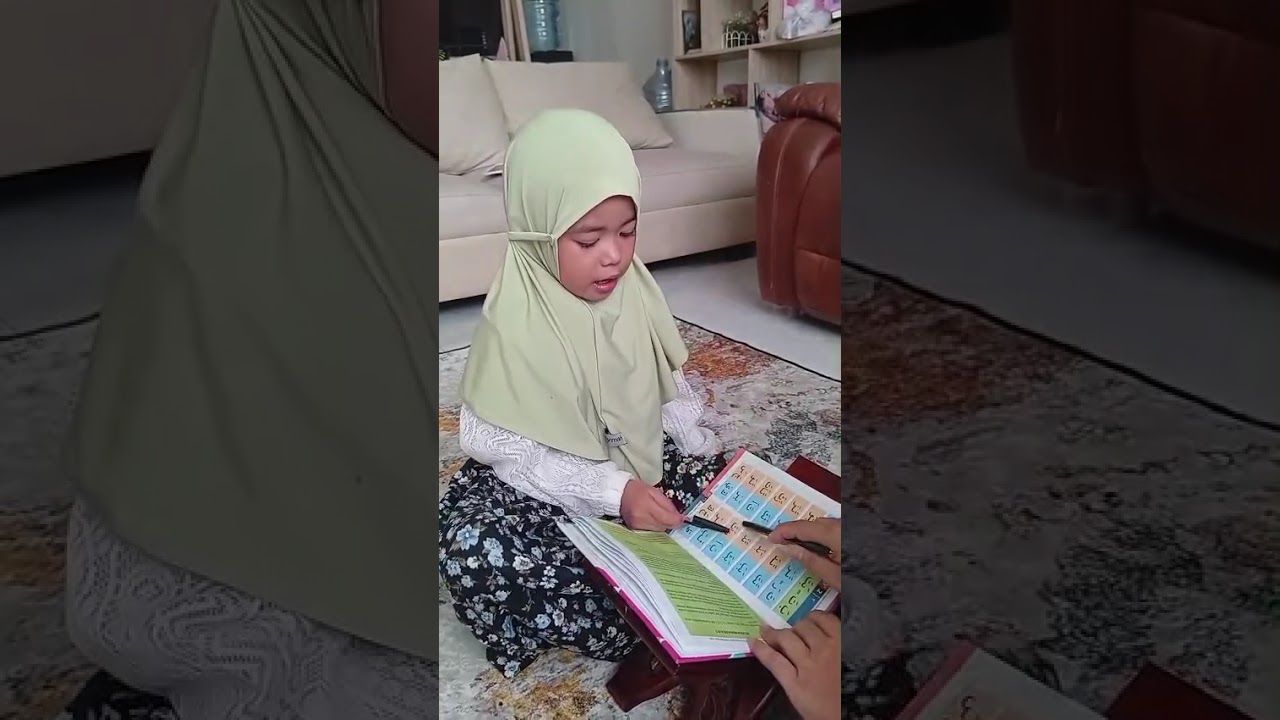 Naila belajar mengaji di bulan penuh berkah