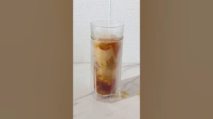 Making a refreshing iced latte ASMR☕🧊🥛 #asmr #coffee #asmrsounds #icedcoffee