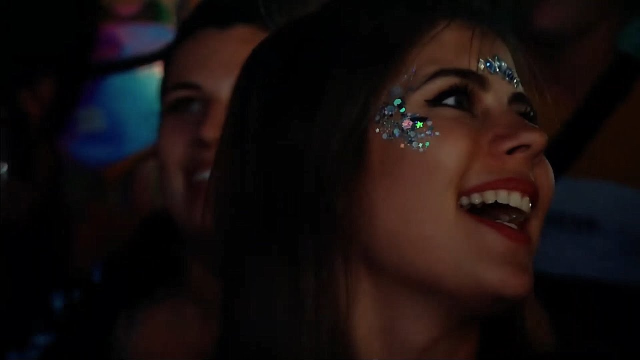 The Chainsmokers - Roses Live @ Tomorrowland 2019