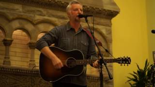 Billy Bragg - &#39;Why we build the wall&#39; (Nashville 2016)