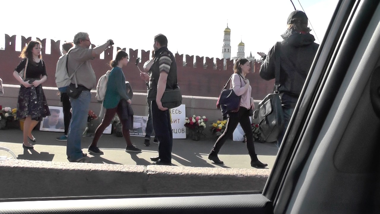 Немцов мост. Гопники  Брумель и Тарасевич.  30 April 2017