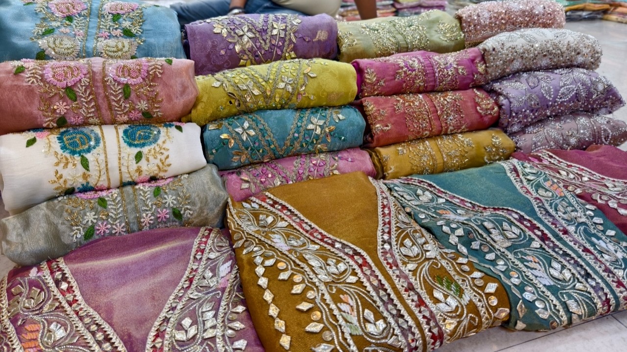 ₹350 में आधे से आधे रेट में सूट , SOLO COLOUR DESIGN में ईद के सूट घर बैठे लो FREE GST