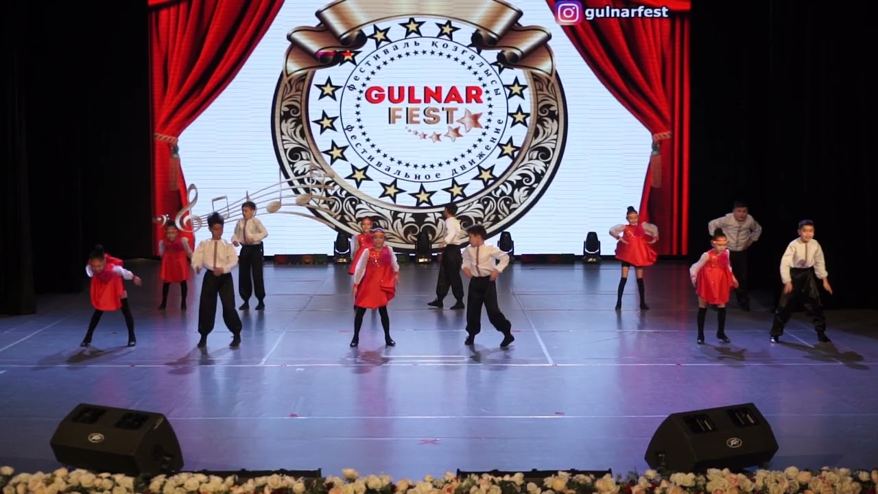 27.Образцовый хореографический ансамбль «Нурсаулем-ай»-Эстрадно-русский танец «Коляда»