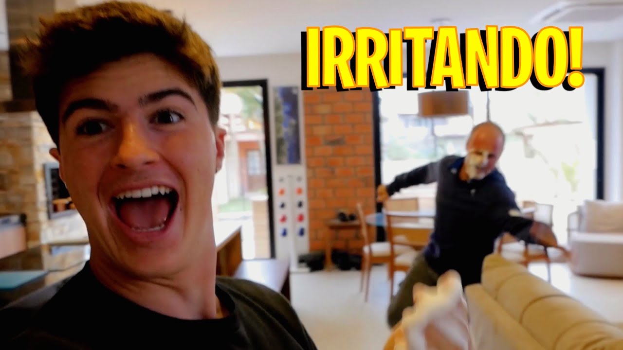 UM DIA INTEIRO IRRITANDO O MEU PAI!