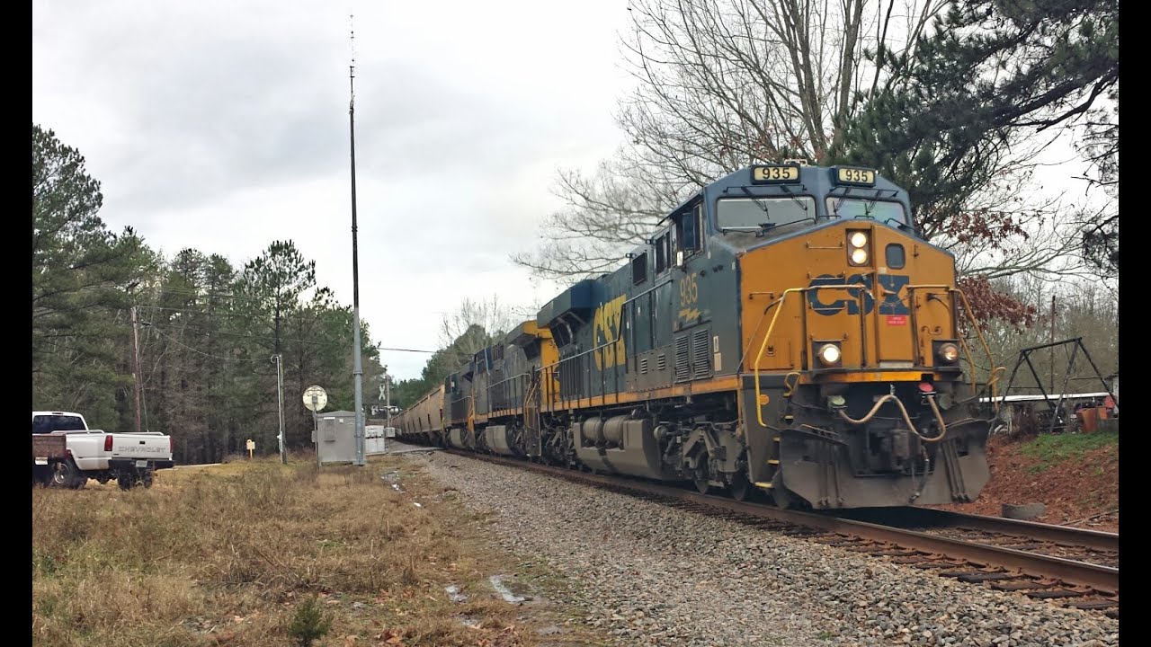 CSX Corn Train V154 With CSX Leader 935 At Edgemoor SC On The CSX ...