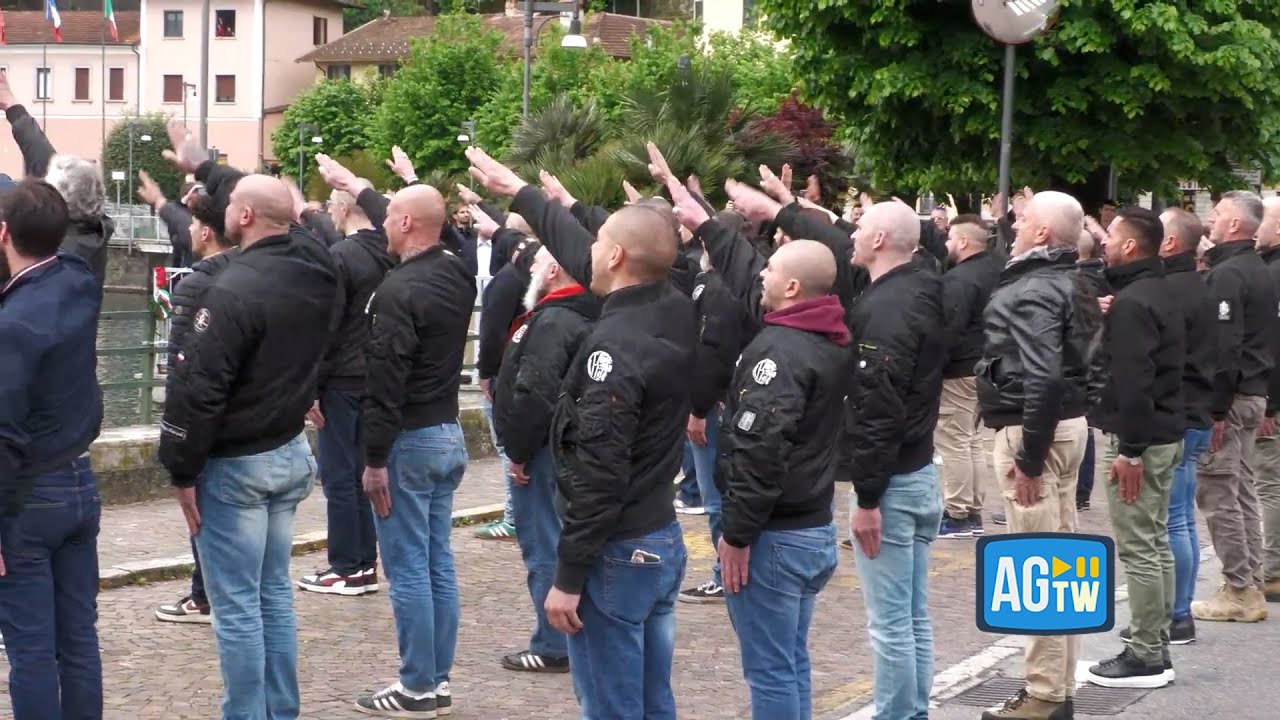 Saluti romani per ricordare i gerarchi fascisti, a Dongo la protesta dei partigiani dell'Anpi