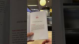 Kata Robert Greene dalam buku 48 Laws of Power : Jauhi Makan Siang Gratis