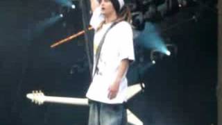 Tokio Hotel @ Werchter Boutique -  Live every second (Tom fucks his guitar)