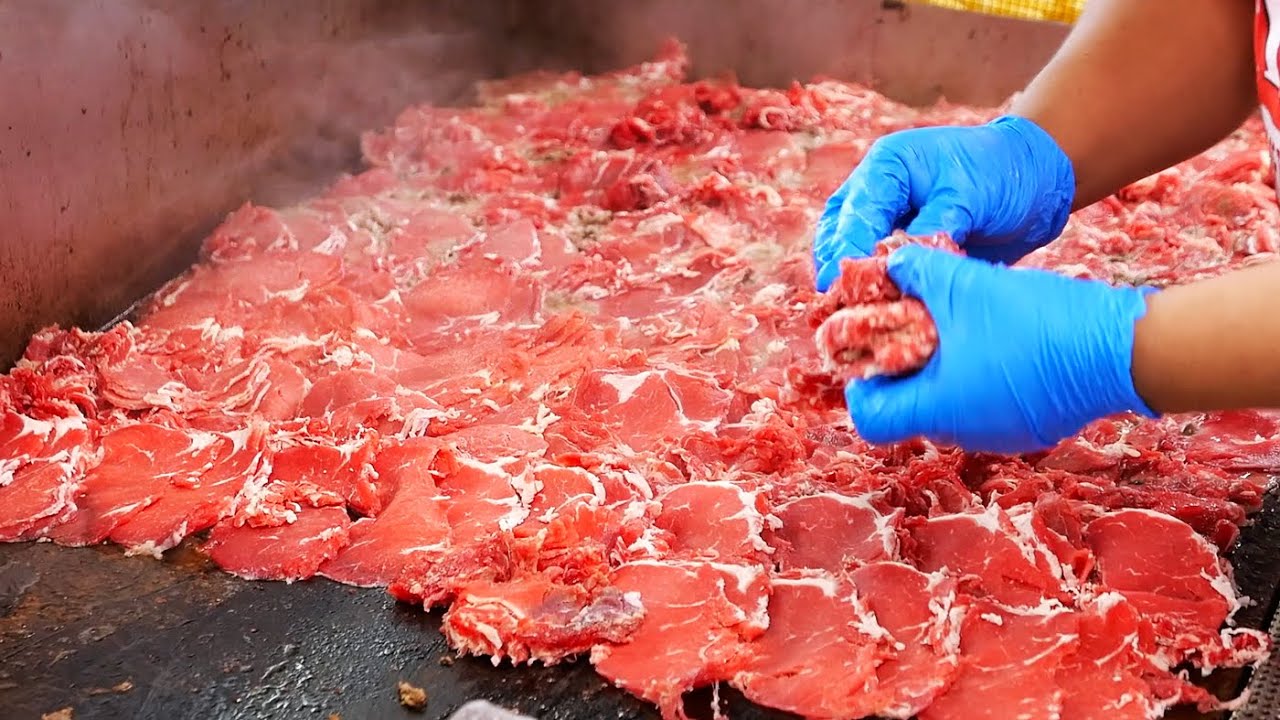 American Food - The BEST PHILLY CHEESESTEAK in Philadelphia! Pat