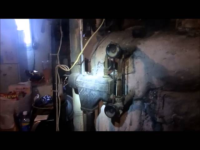 American Radiator Boiler from 1891 (Yes that is the year) - YouTube
