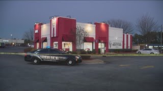 2 hurt after shooting at KFC along Wesley Chapel Road, DeKalb Police say
