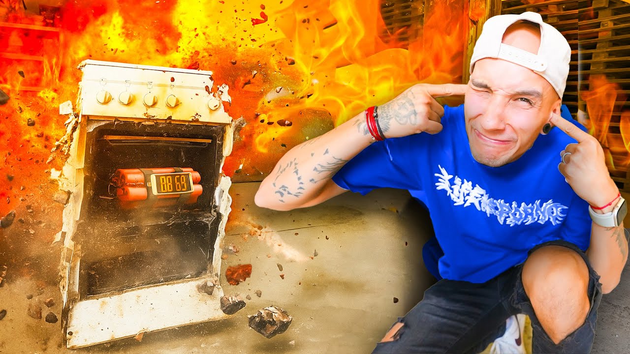 Dáváme do TROUBY VÝBUŠNÉ VĚCI! #2 | Tohle už NEROZDÝCHÁ?!