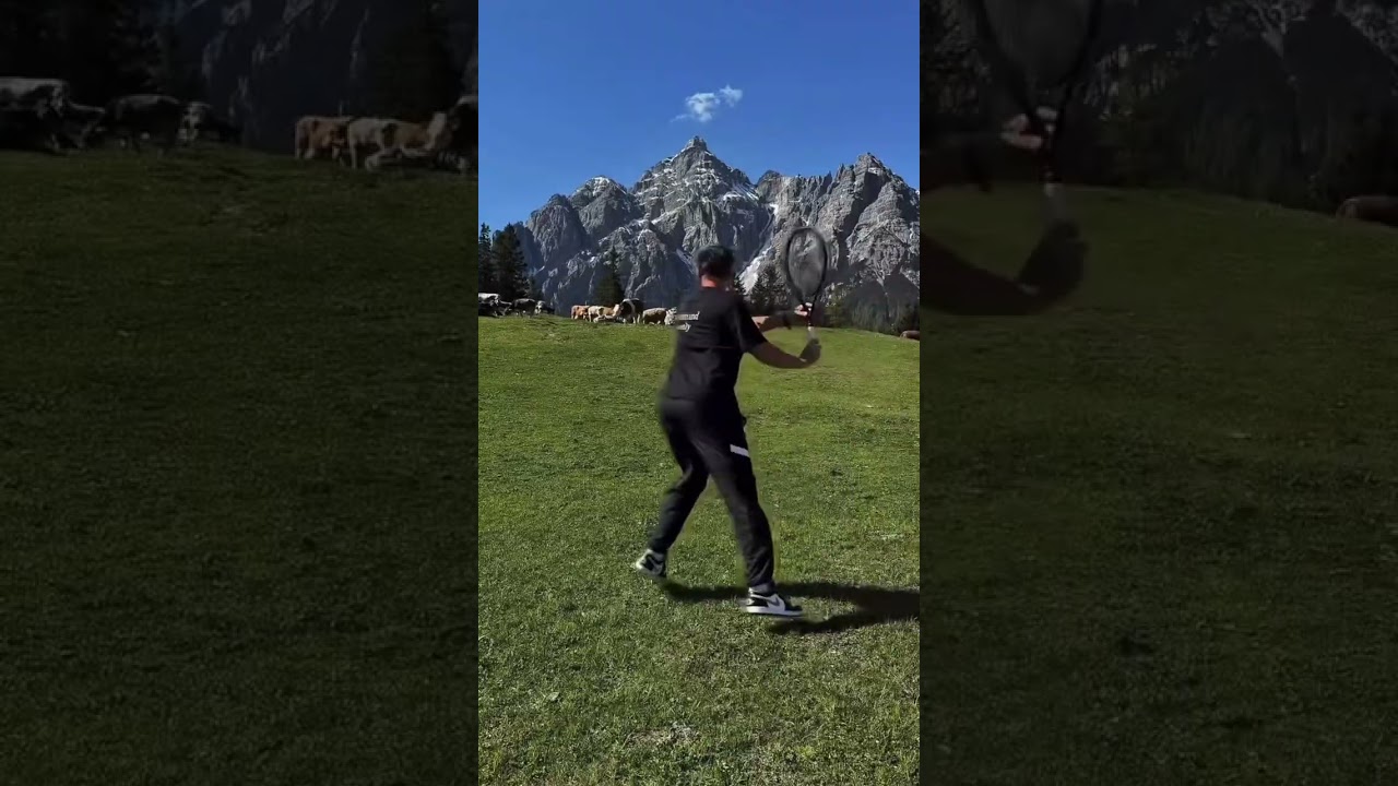 Life without a backhand 😂 (Via Lukas Knapp/IG) #tennis #lol #backhand #travelvlog