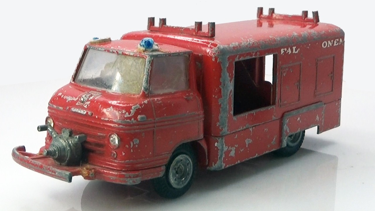 Falck Zonen Volvo Fire Department. Restoration of a damaged 1961