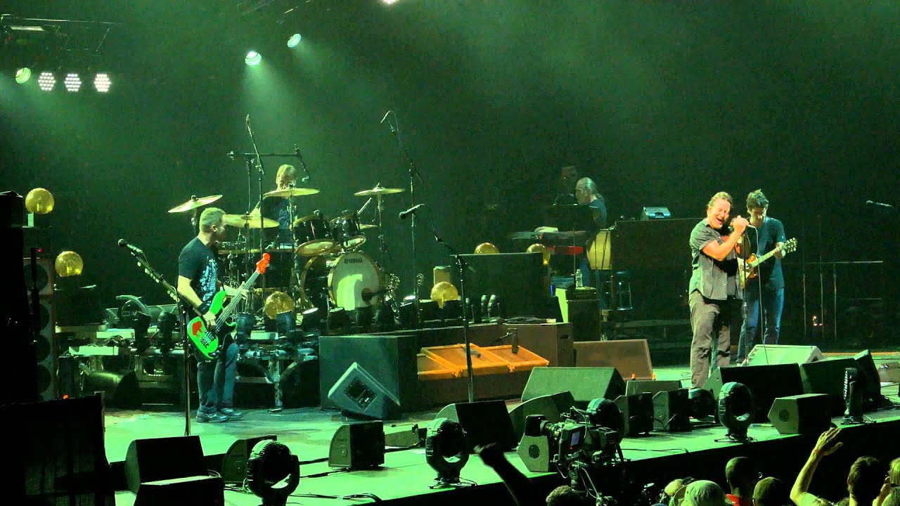 Watch Pearl Jam - Infallible - Moline (October 17, 2014) (4K) on YouTube Watch Pearl Jam - Infallible - Moline (October 17, 2014) (4K) on YouTube