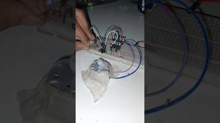 Control DC Motor Speed & Direction WITHOUT Coding 😳 | 555 Timer + MOSFET Hack