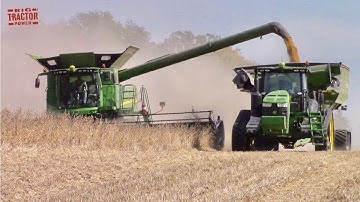 JOHN DEERE 8360RT Tractor on Grain Cart Duty