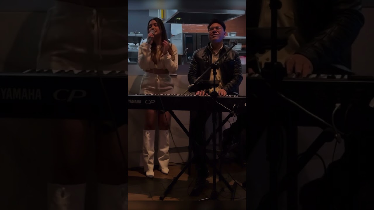 Irany Divad Exponiendo Su Talento en Publico!