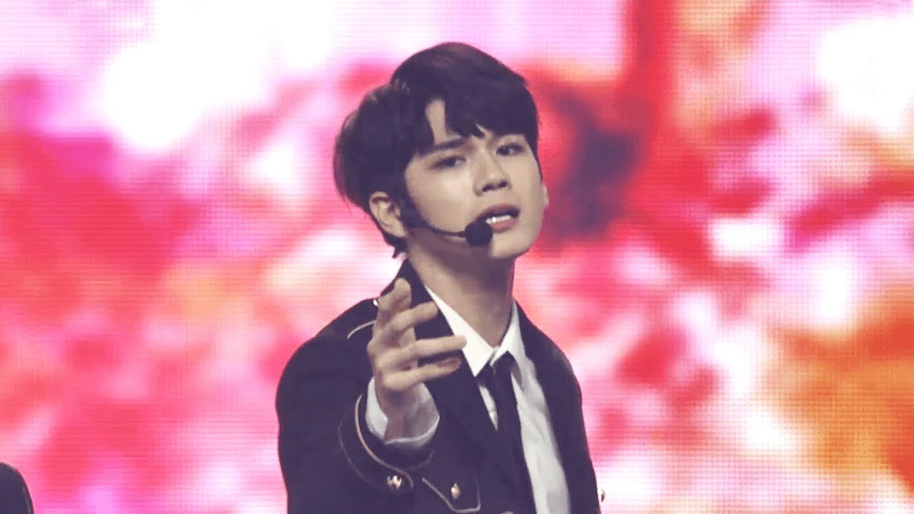 [MMA X 1theK] Wanna One ONG SEONG WU Fancam _ Spring Breeze(봄바람)(워너원 ...