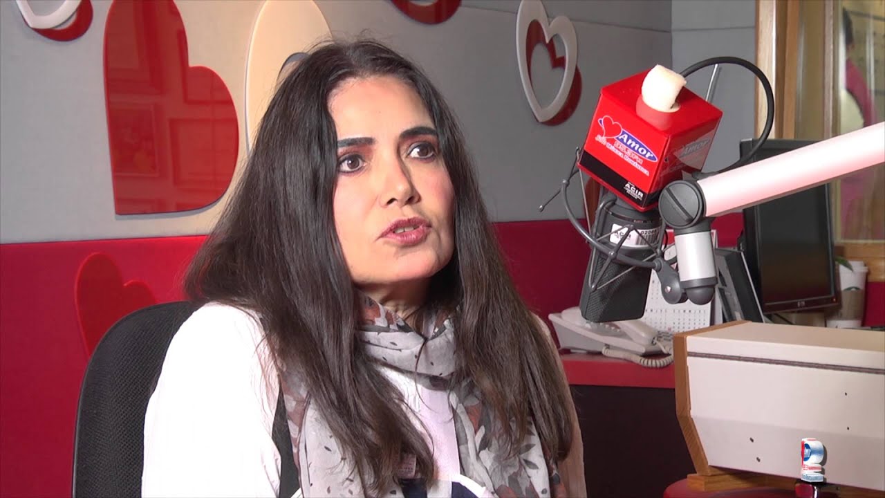 Entrevista a Tania Libertad con Mariela Roldán Amor 95.3 Sólo Música ...