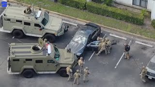 Sheriff: Marine veteran arrested for shooting at people, barricading himself outside Tampa apartment
