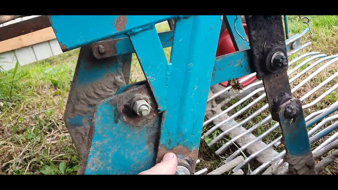 мотоблок нева мб 2 и кортофелекопалка - YouTube